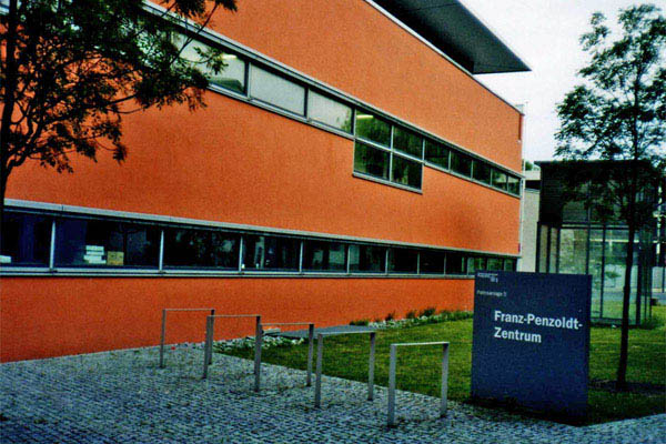 Franz-Penzoldt-Zentrum (FPZ) - zentrale Tierversuchsanlage der Uni Erlangen